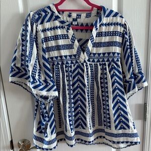 Blue and White Geometric Patterned Women's Top